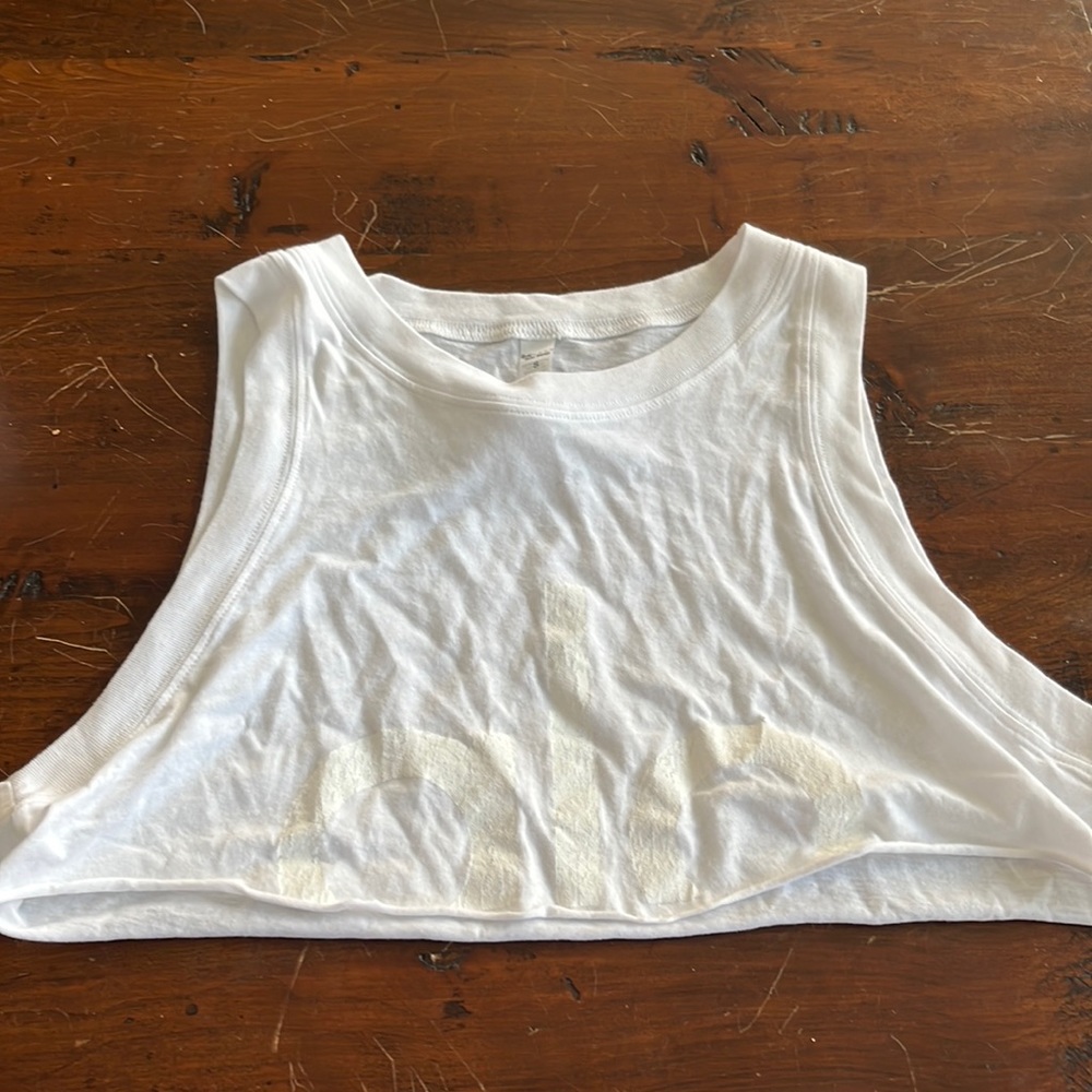 Alo crop Top